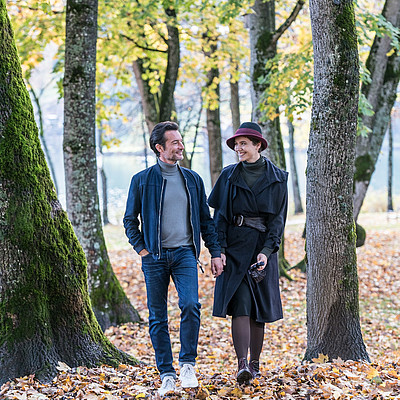 Die Wälder und Almen rund um den Moserhof erstrahlen in goldenen Farben. Gerade jetzt, wenn es bunt bei uns ist, macht ein Spaziergang vom Hotel entlang des plätschernden Bergbachs bis hinunter...